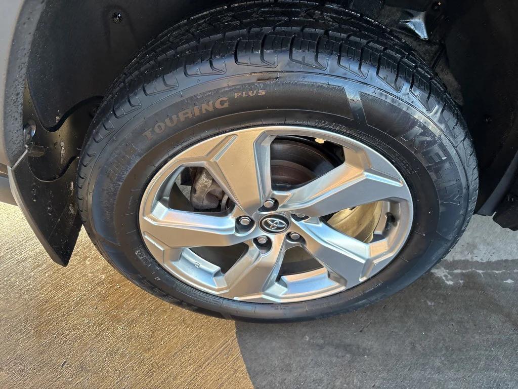 used 2020 Toyota RAV4 Hybrid car, priced at $25,391