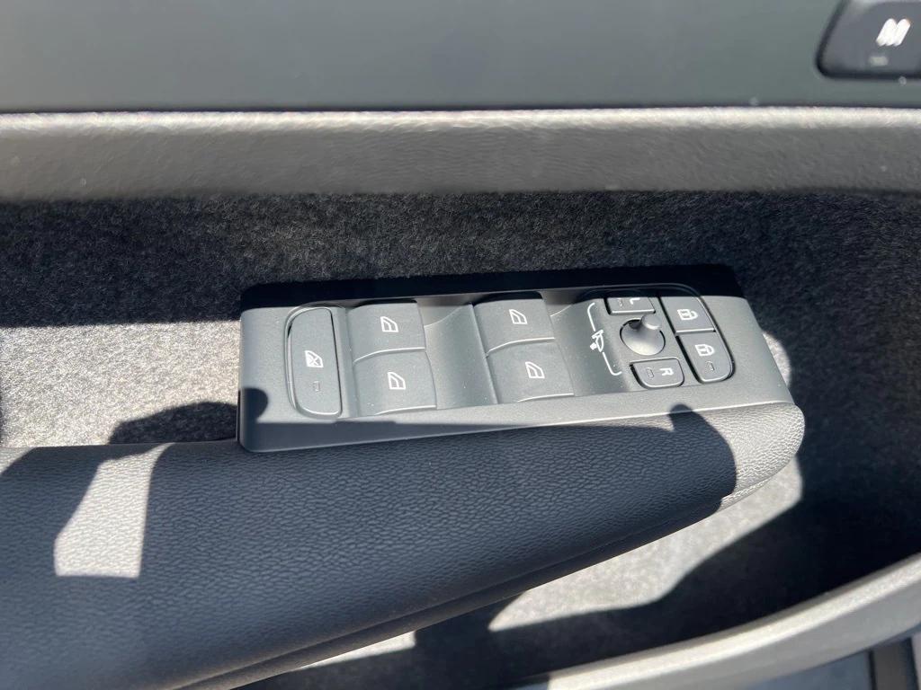 new 2026 Volvo XC40 car, priced at $48,000