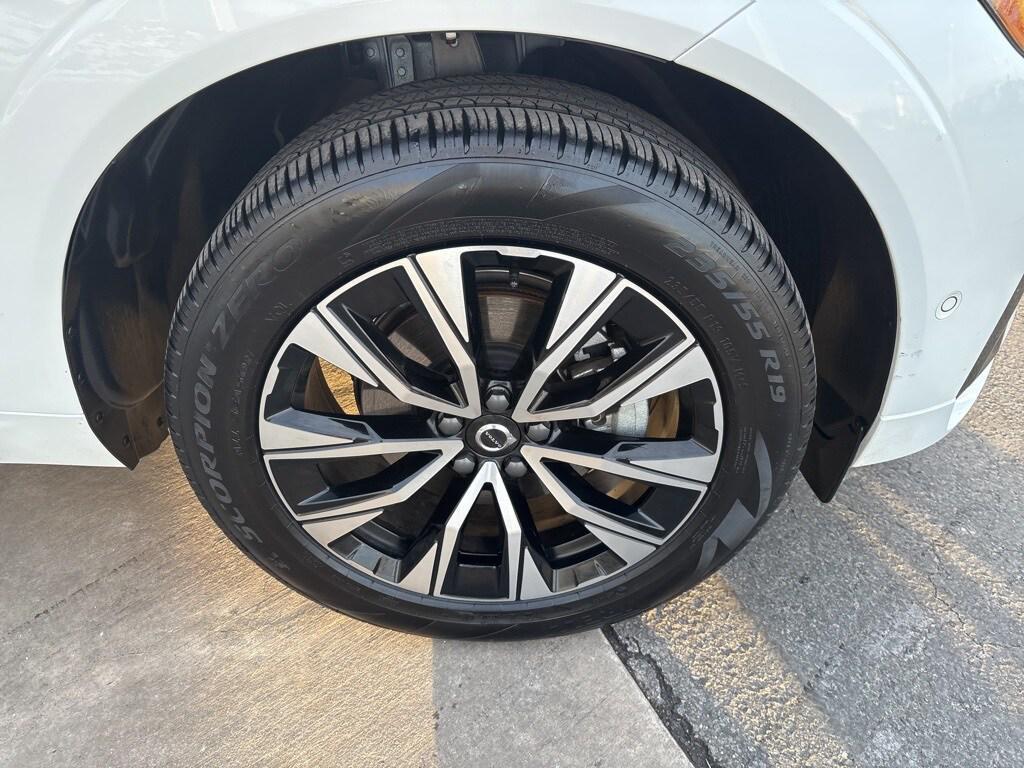 used 2025 Volvo XC60 car, priced at $37,239