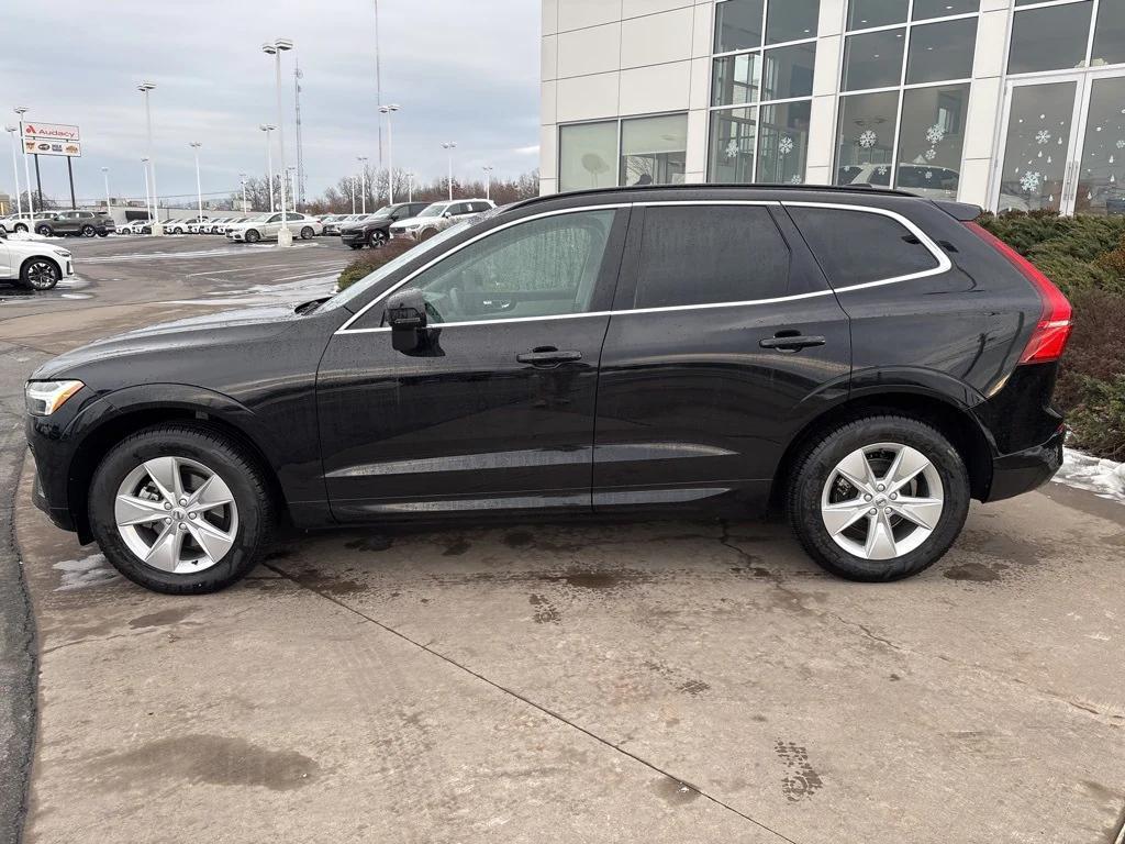 used 2022 Volvo XC60 car, priced at $23,774