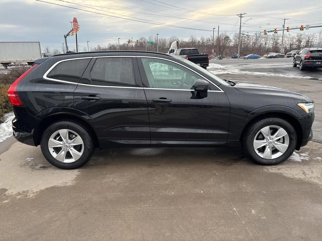 used 2022 Volvo XC60 car, priced at $23,774