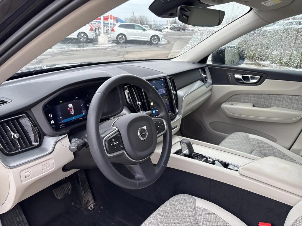used 2022 Volvo XC60 car, priced at $23,774