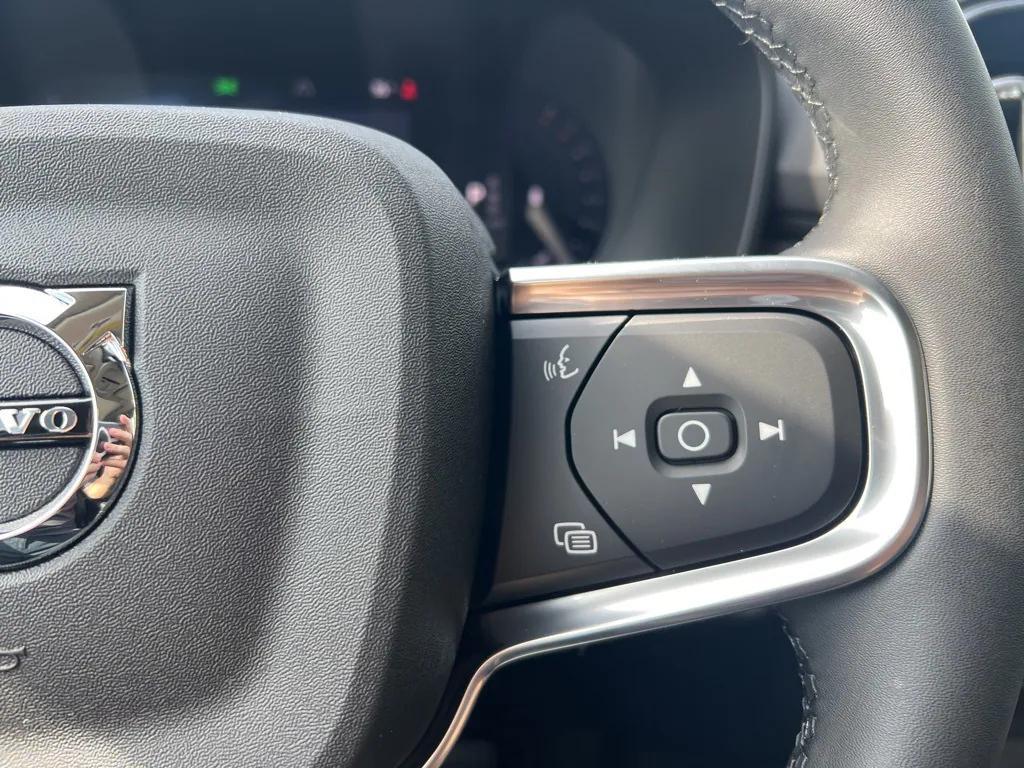 new 2026 Volvo XC40 car, priced at $48,000