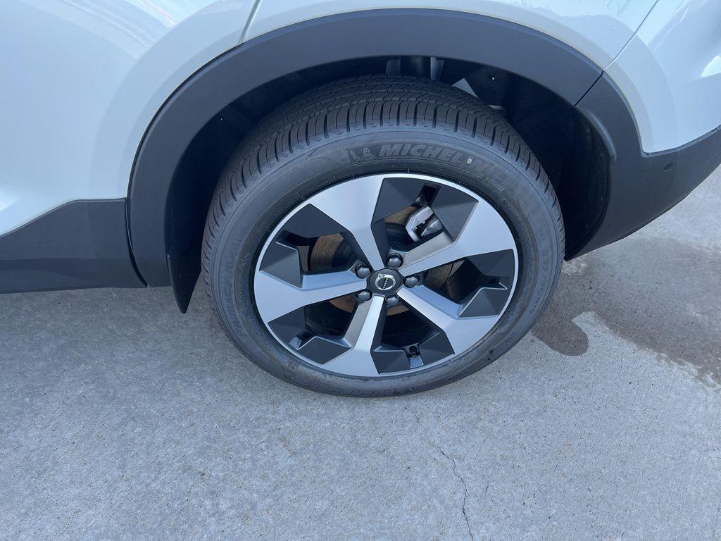 new 2026 Volvo XC40 car, priced at $50,150
