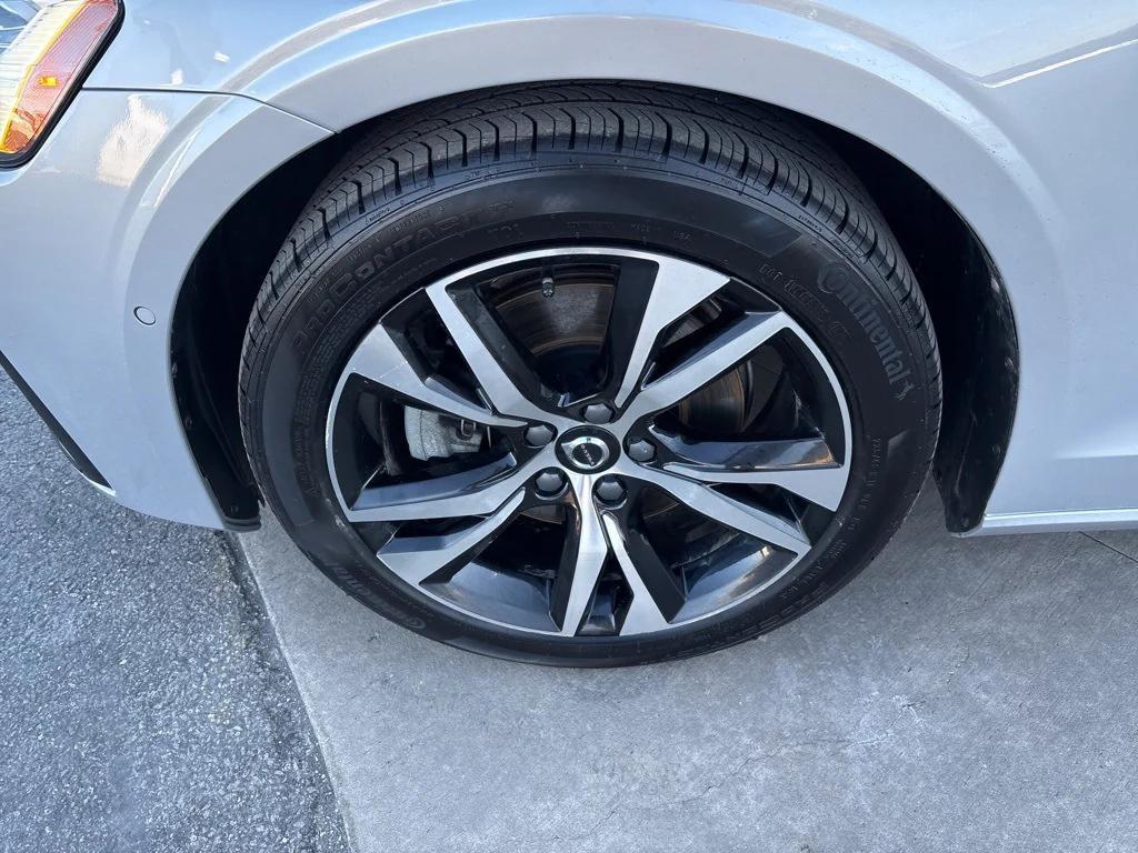 used 2024 Volvo S60 car, priced at $27,995