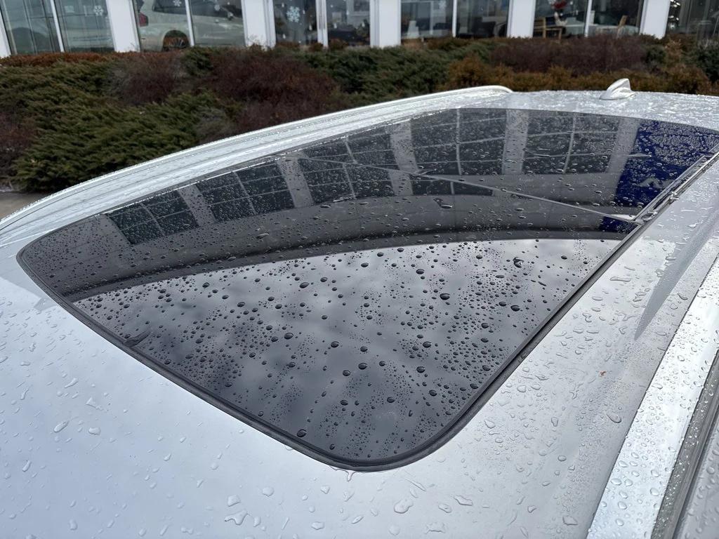 used 2023 Volvo XC90 car, priced at $37,993