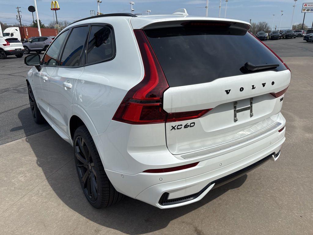 new 2026 Volvo XC60 Plug-In Hybrid car, priced at $75,440