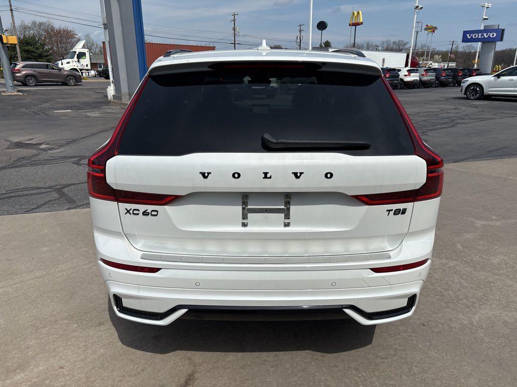 new 2026 Volvo XC60 Plug-In Hybrid car, priced at $75,440