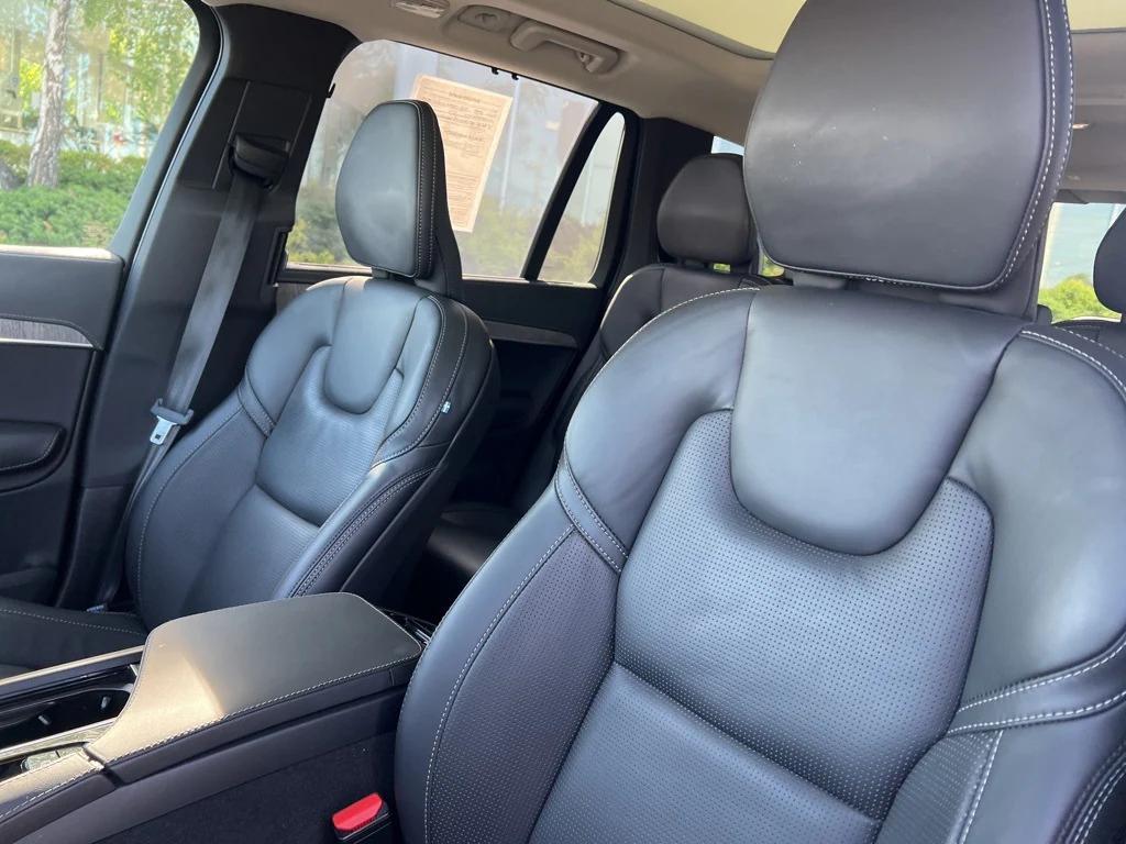 used 2023 Volvo XC90 Recharge Plug-In Hybrid car, priced at $47,999