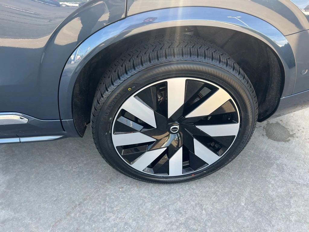 used 2023 Volvo XC90 Recharge Plug-In Hybrid car, priced at $47,999