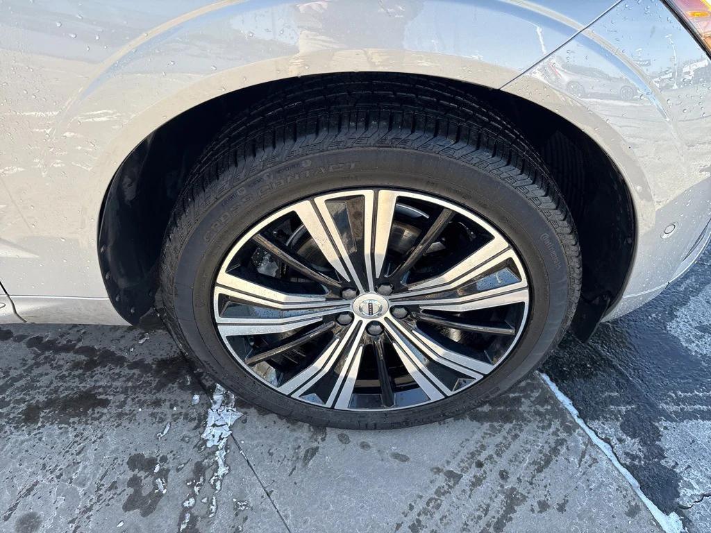 used 2023 Volvo XC60 car, priced at $29,787