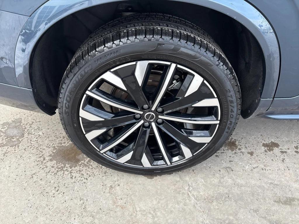 used 2025 Volvo XC90 car, priced at $51,995