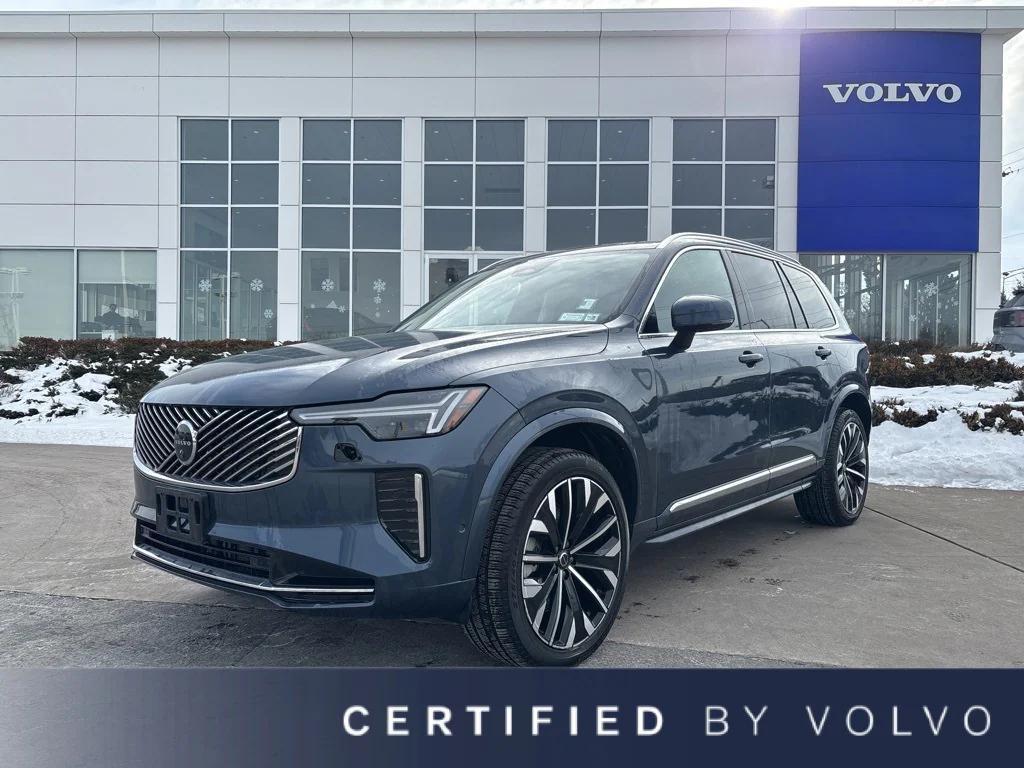 used 2025 Volvo XC90 car, priced at $51,995