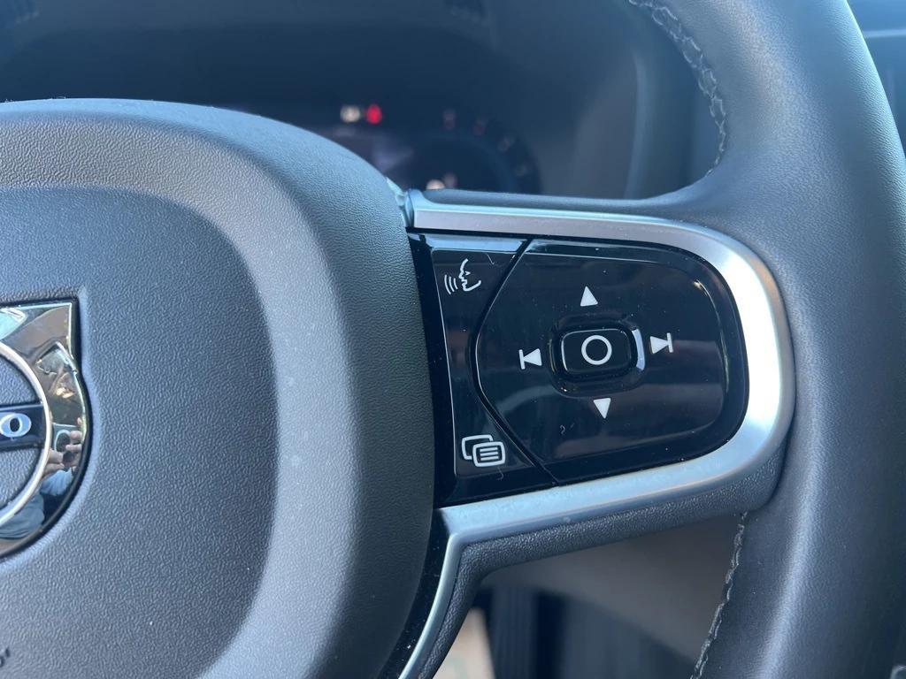 used 2025 Volvo XC60 car, priced at $37,844