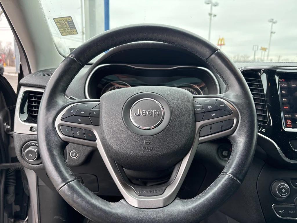 used 2019 Jeep Cherokee car, priced at $13,894