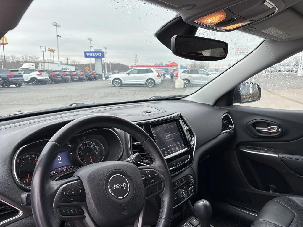 used 2019 Jeep Cherokee car, priced at $13,894