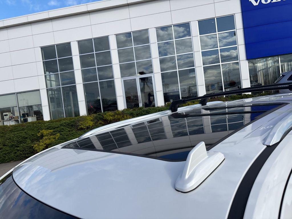 used 2021 Chevrolet Tahoe car, priced at $38,995