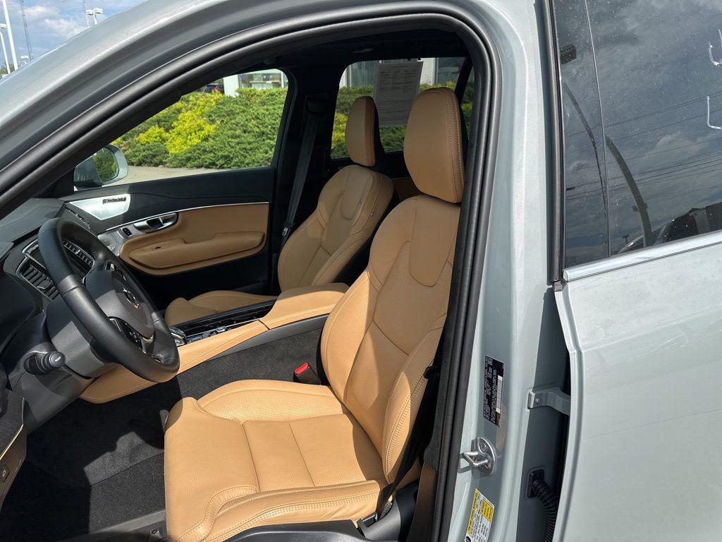 used 2024 Volvo XC90 car, priced at $57,995