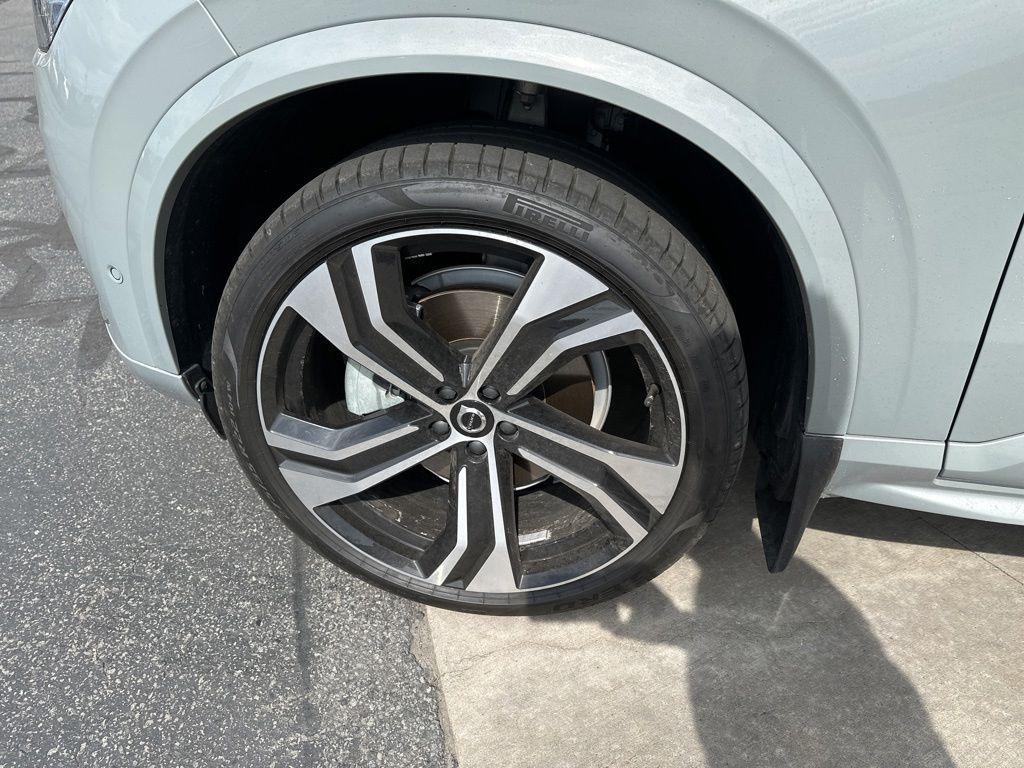 used 2024 Volvo XC90 car, priced at $57,995