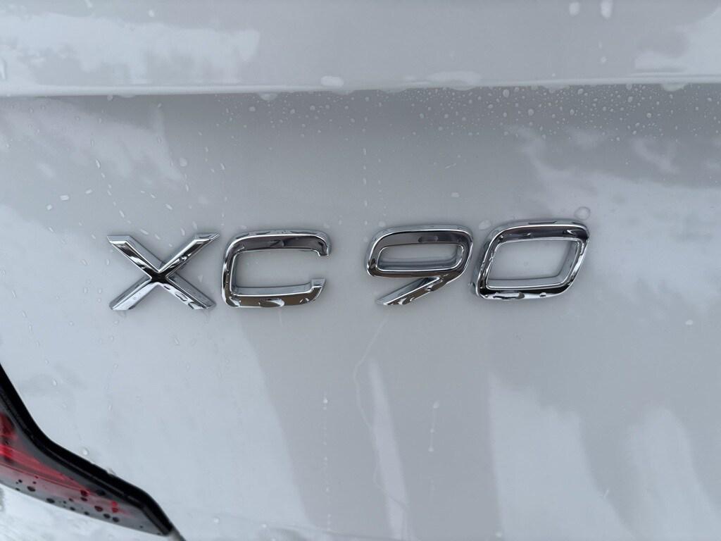 new 2026 Volvo XC90 car, priced at $71,825