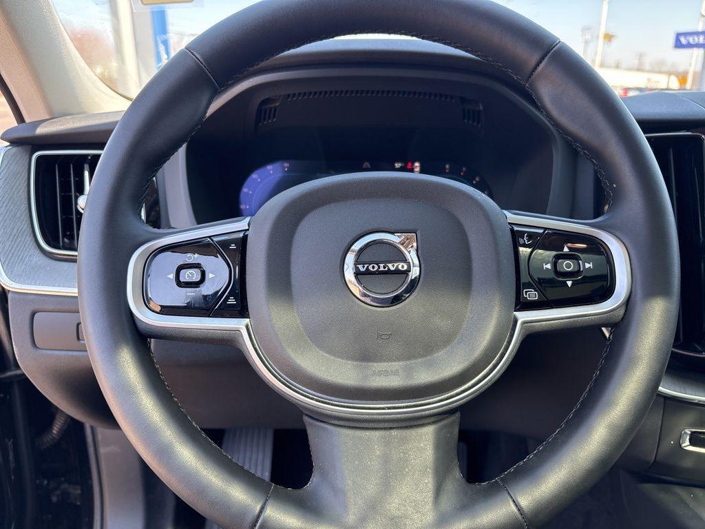 used 2025 Volvo XC60 car, priced at $37,810