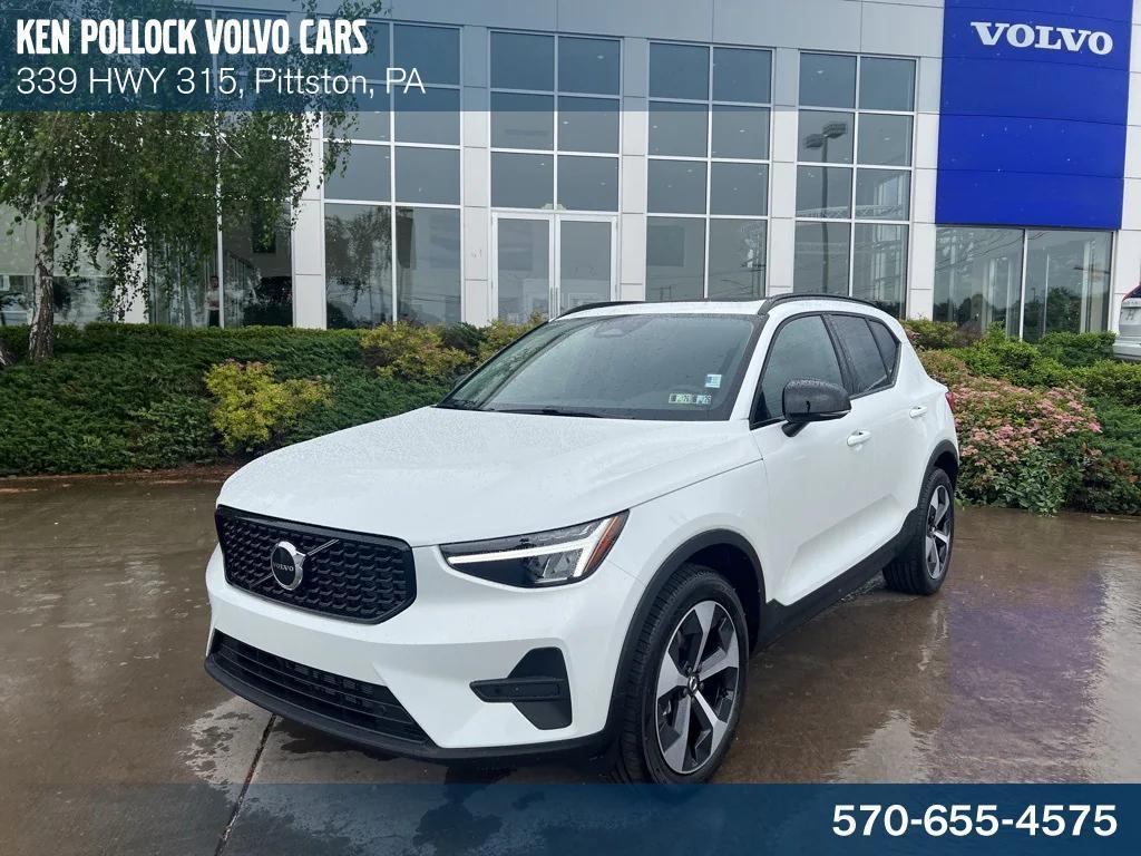 new 2026 Volvo XC40 car, priced at $48,000