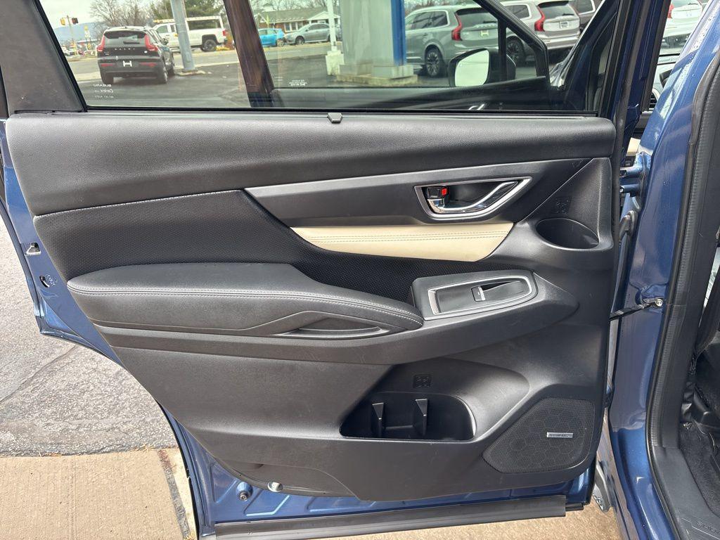 Abyss Blue Pearl 2022 Subaru Ascent Limited 7-Passenger