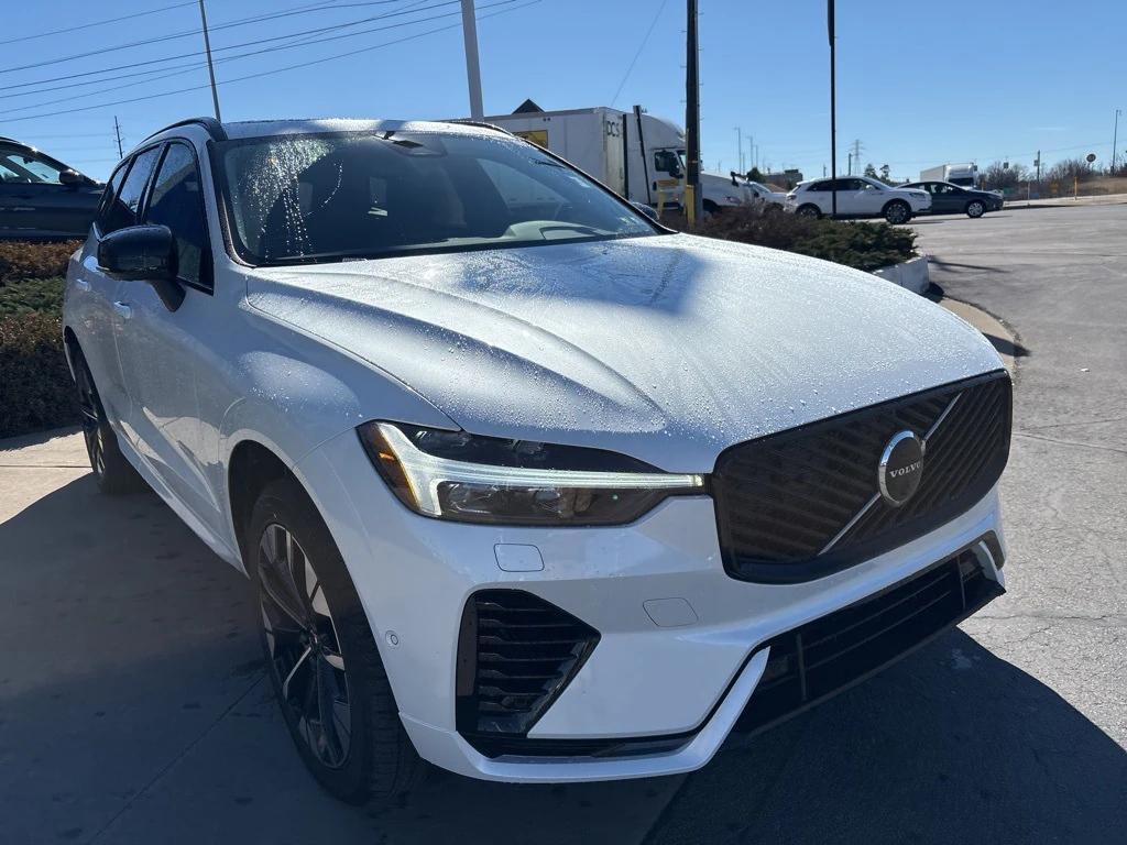 new 2026 Volvo XC60 Plug-In Hybrid car, priced at $70,590