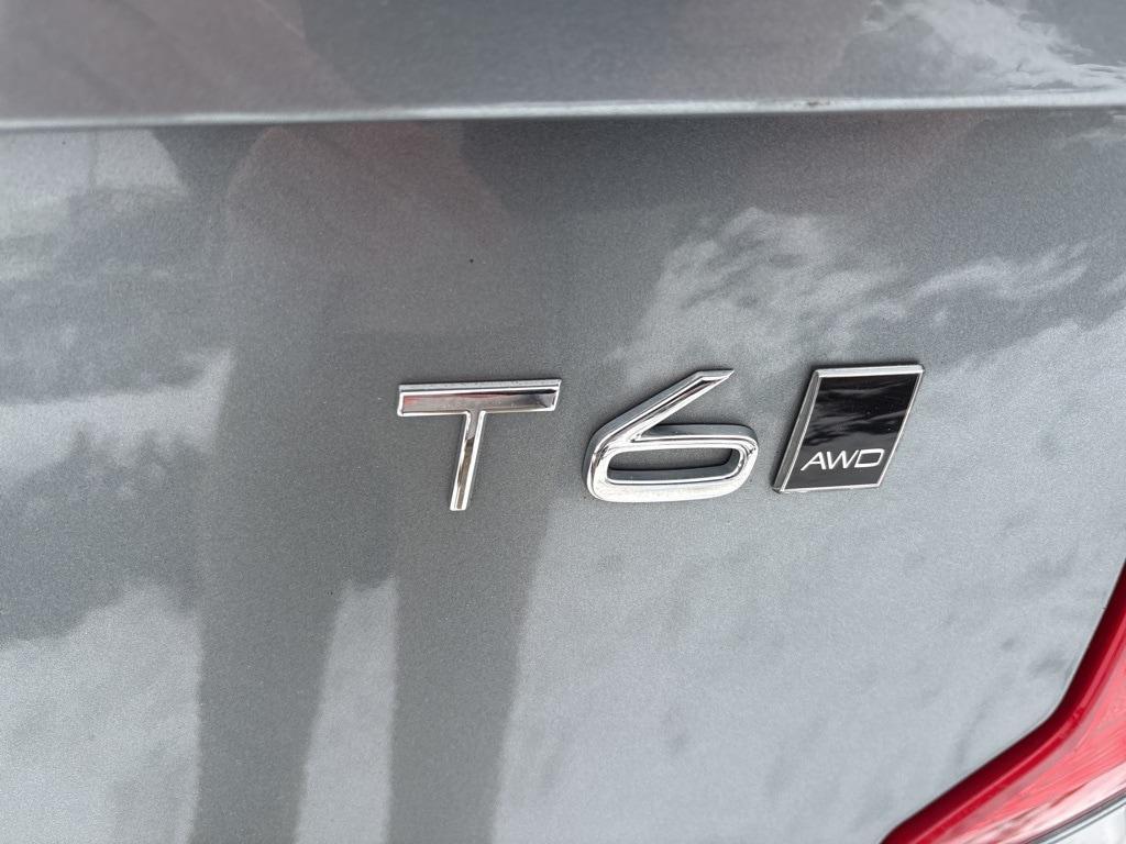 used 2020 Volvo XC90 car, priced at $23,286