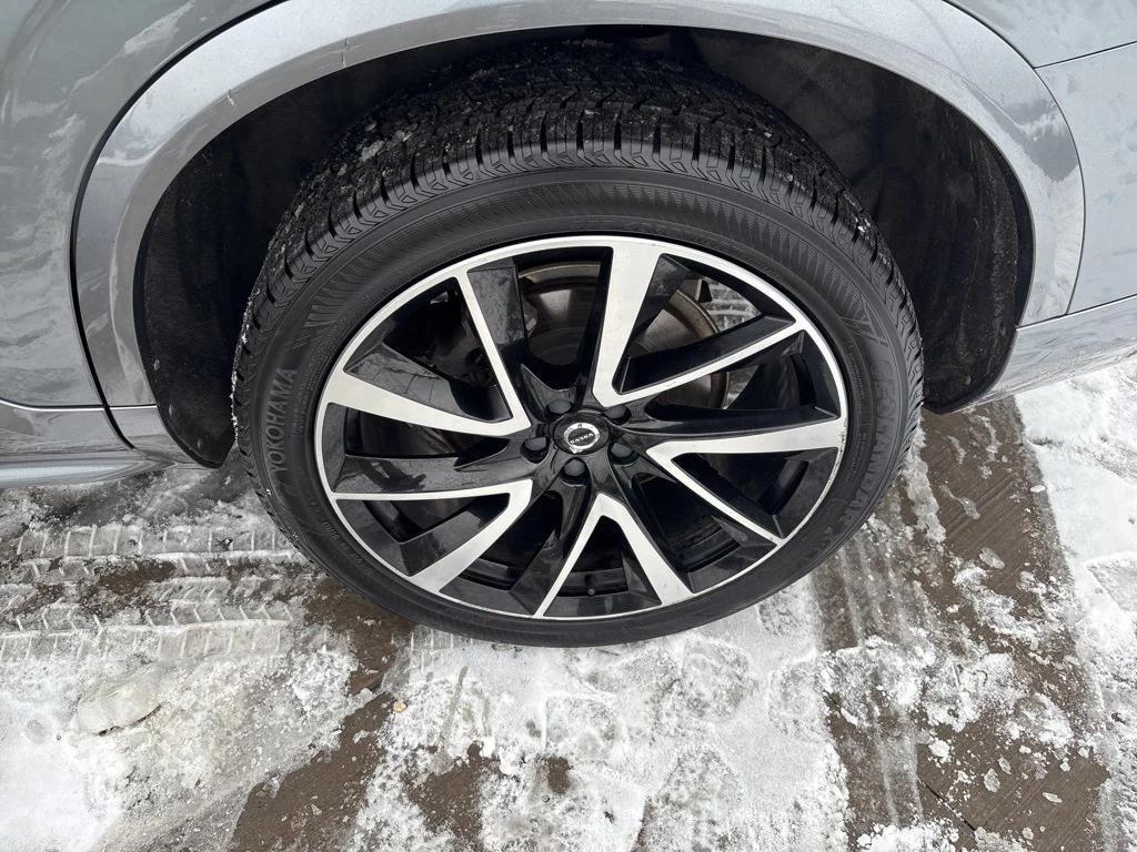 used 2020 Volvo XC90 car, priced at $23,286