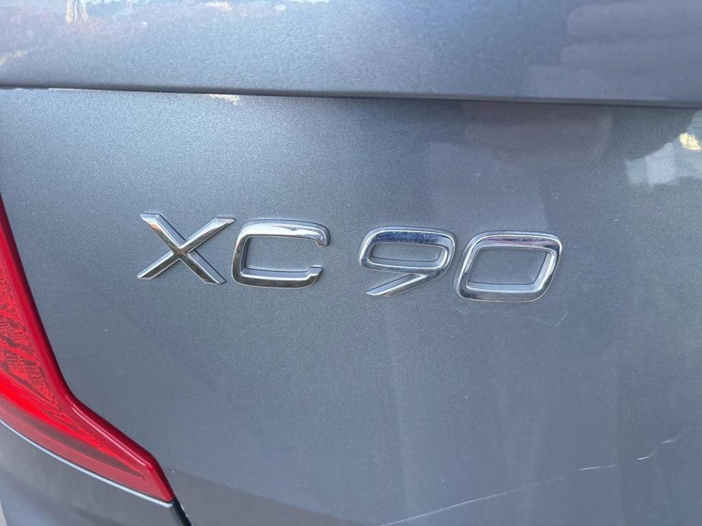 used 2020 Volvo XC90 car, priced at $23,286