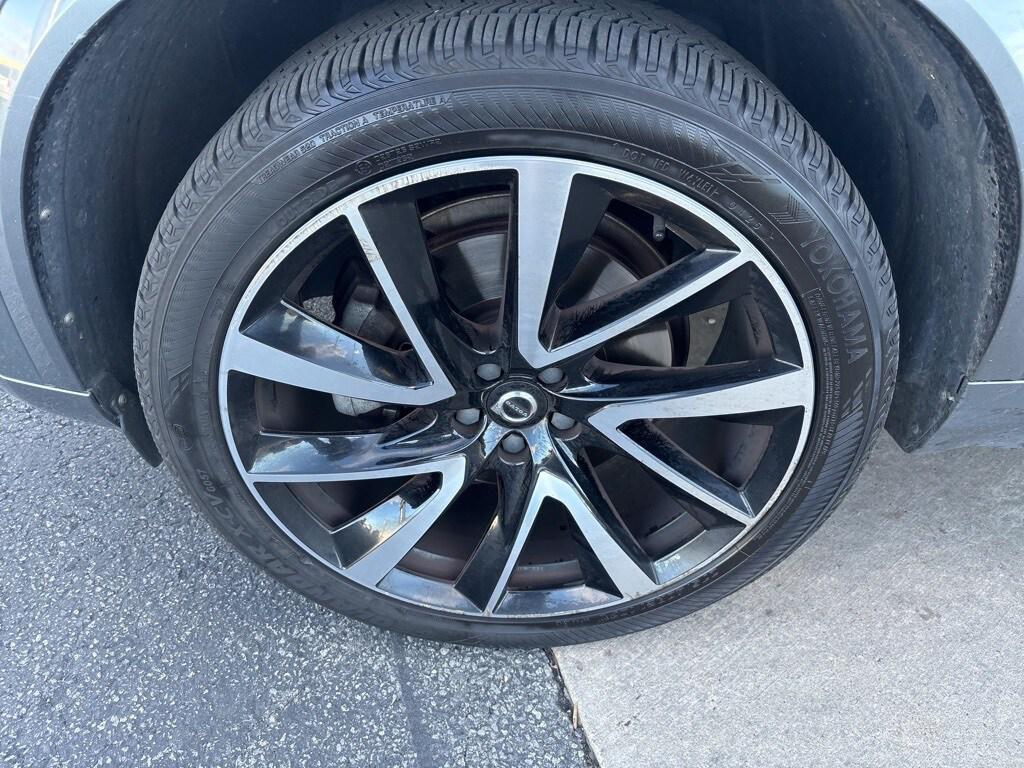 used 2020 Volvo XC90 car, priced at $23,286