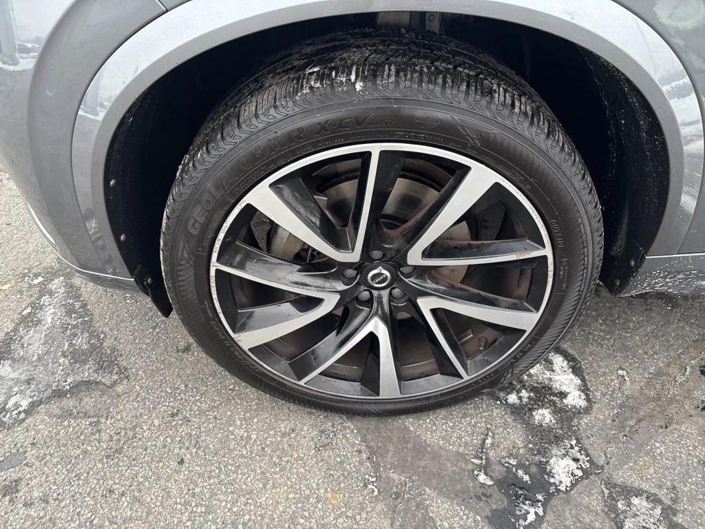 used 2020 Volvo XC90 car, priced at $23,286