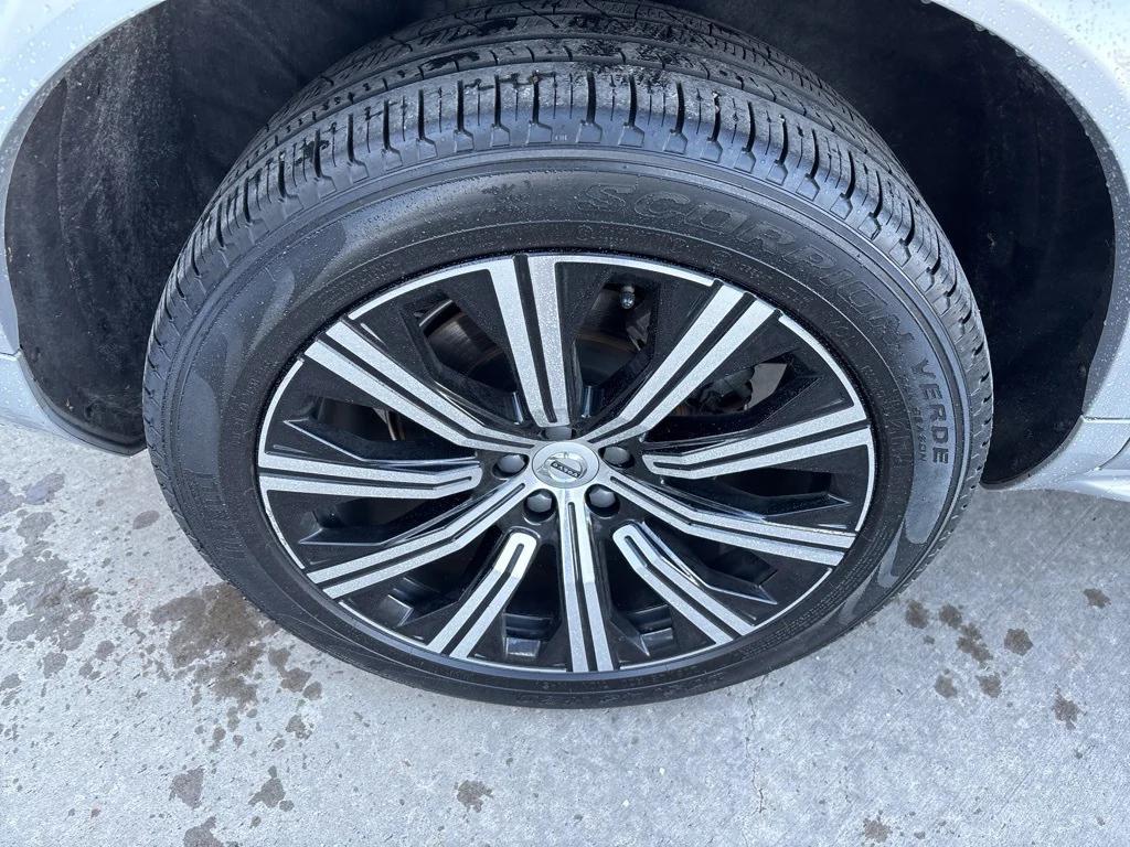 used 2023 Volvo XC90 car, priced at $35,533