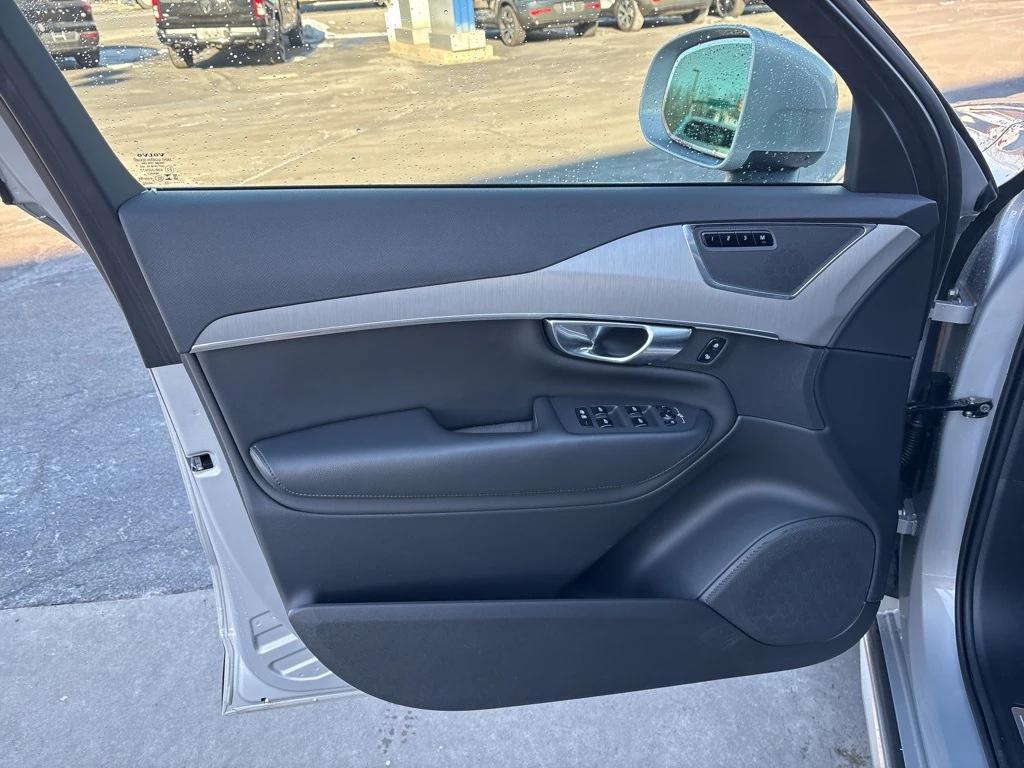used 2023 Volvo XC90 car, priced at $35,533
