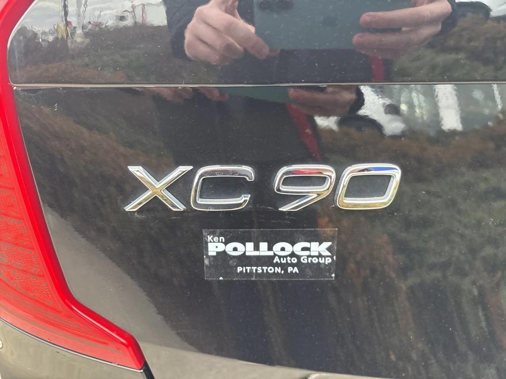 used 2023 Volvo XC90 car, priced at $36,991