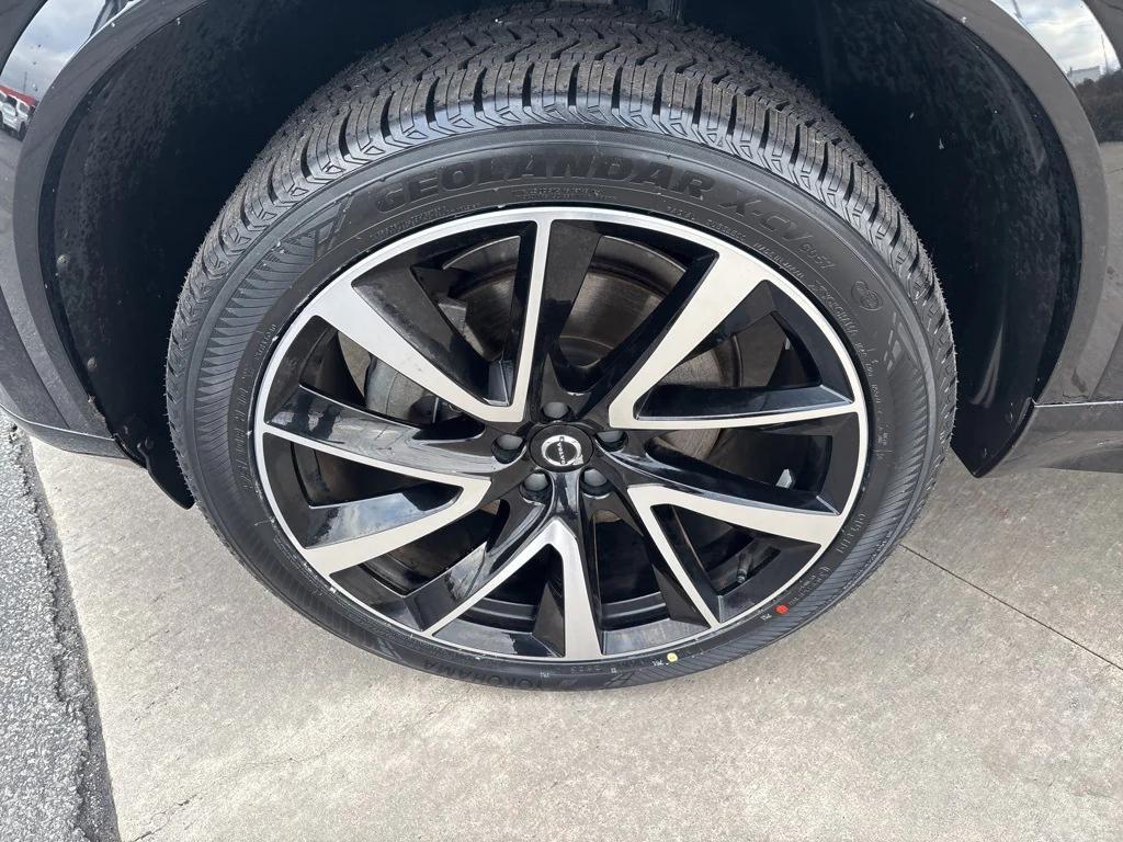 used 2023 Volvo XC90 car, priced at $36,991