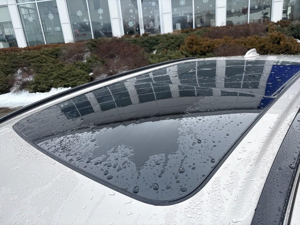 new 2026 Volvo XC60 Plug-In Hybrid car, priced at $75,355