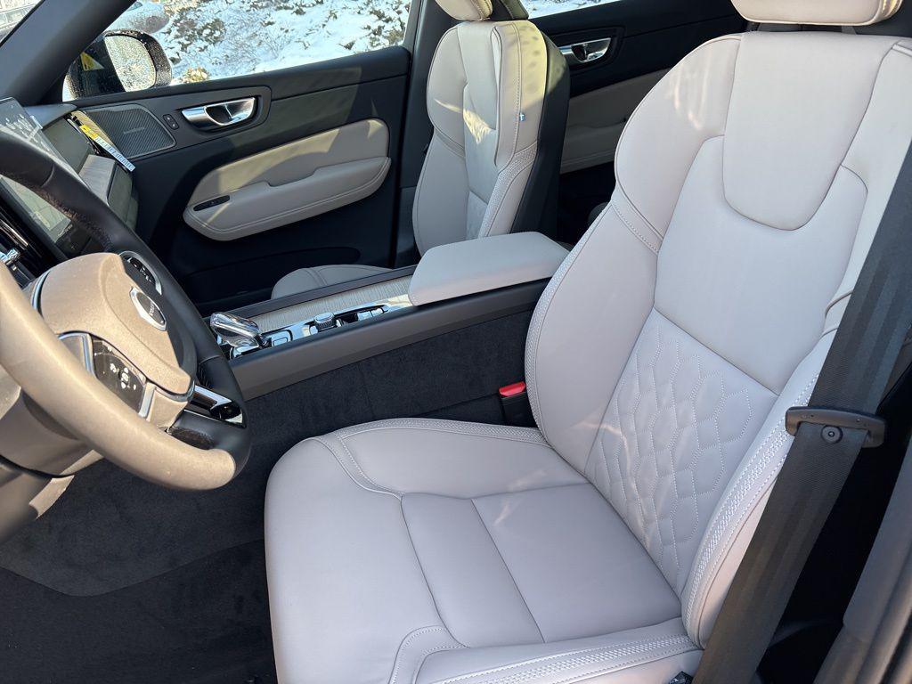 new 2026 Volvo XC60 Plug-In Hybrid car, priced at $70,590