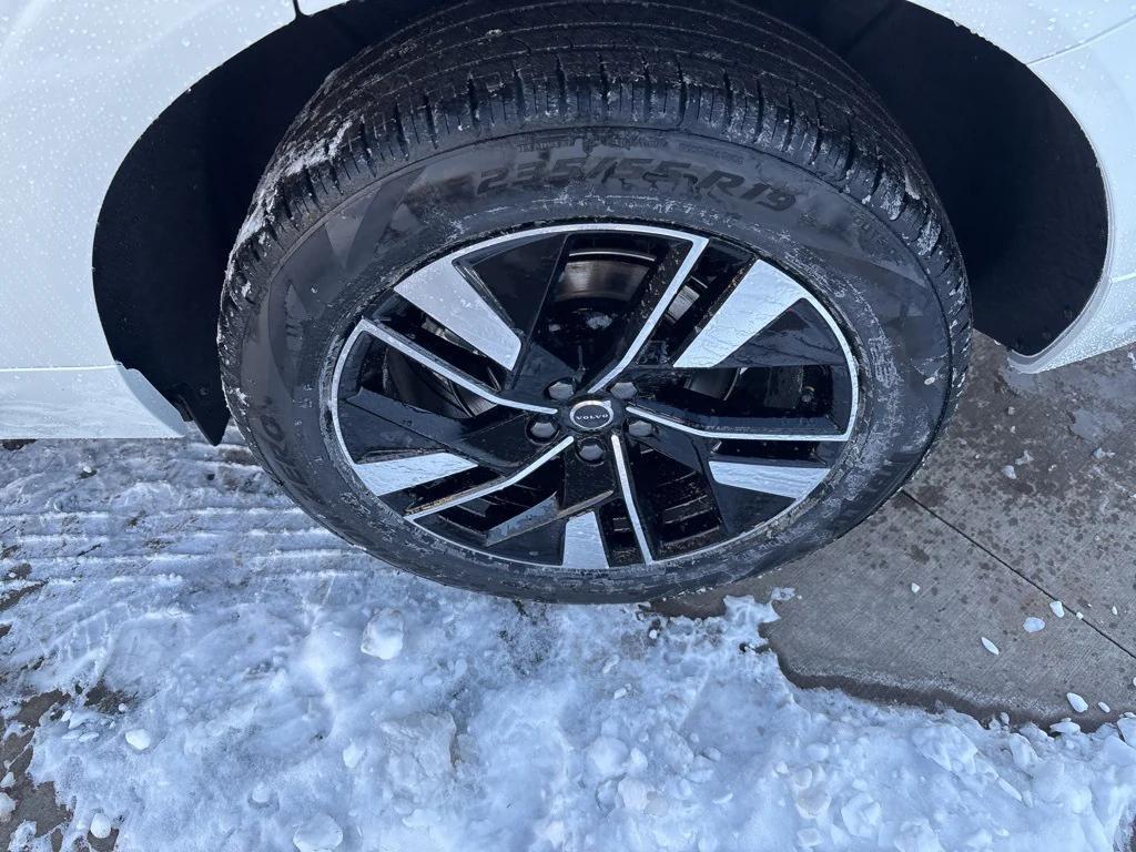 new 2026 Volvo XC60 car, priced at $58,360