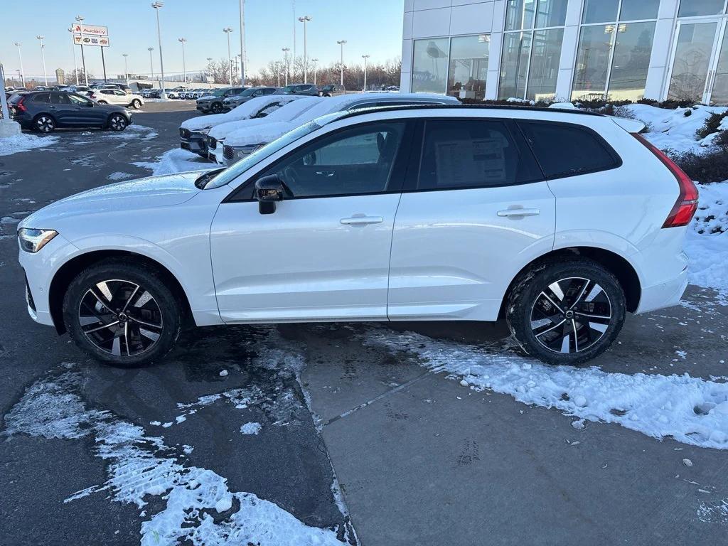 new 2026 Volvo XC60 car, priced at $58,360