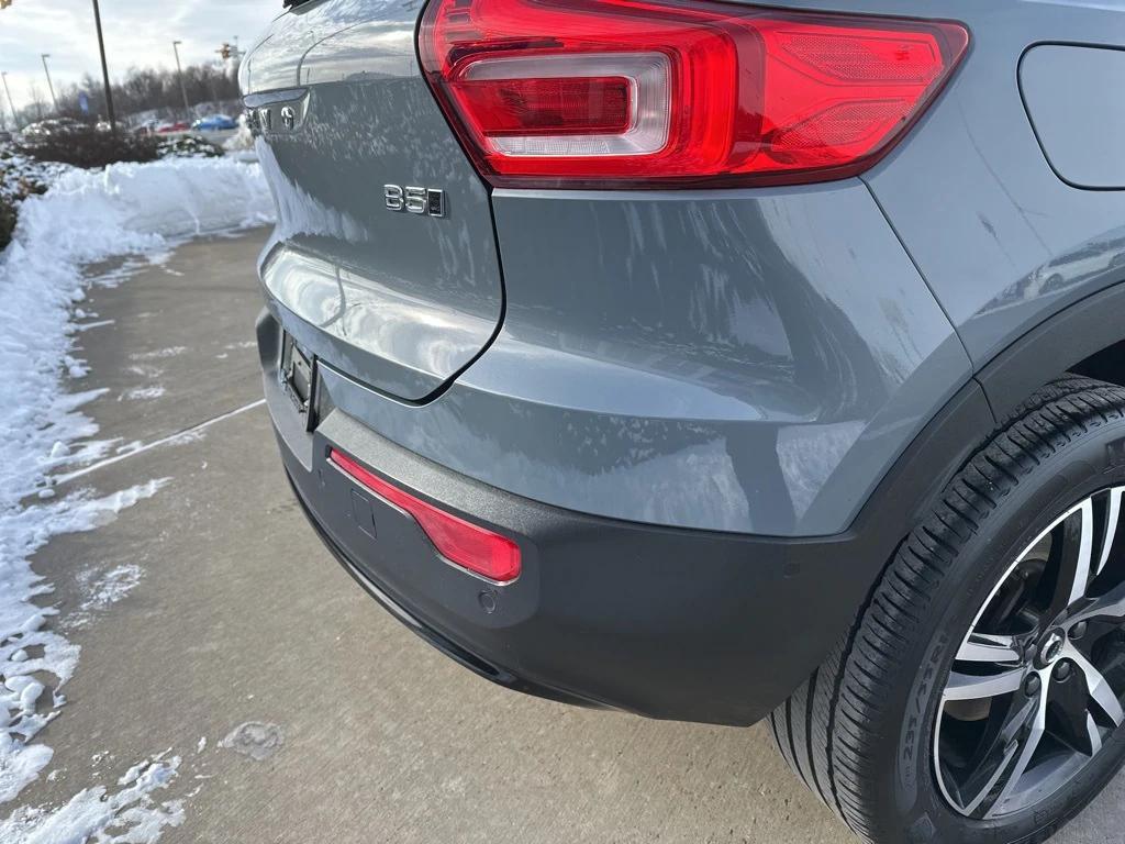 used 2023 Volvo XC40 car, priced at $29,998
