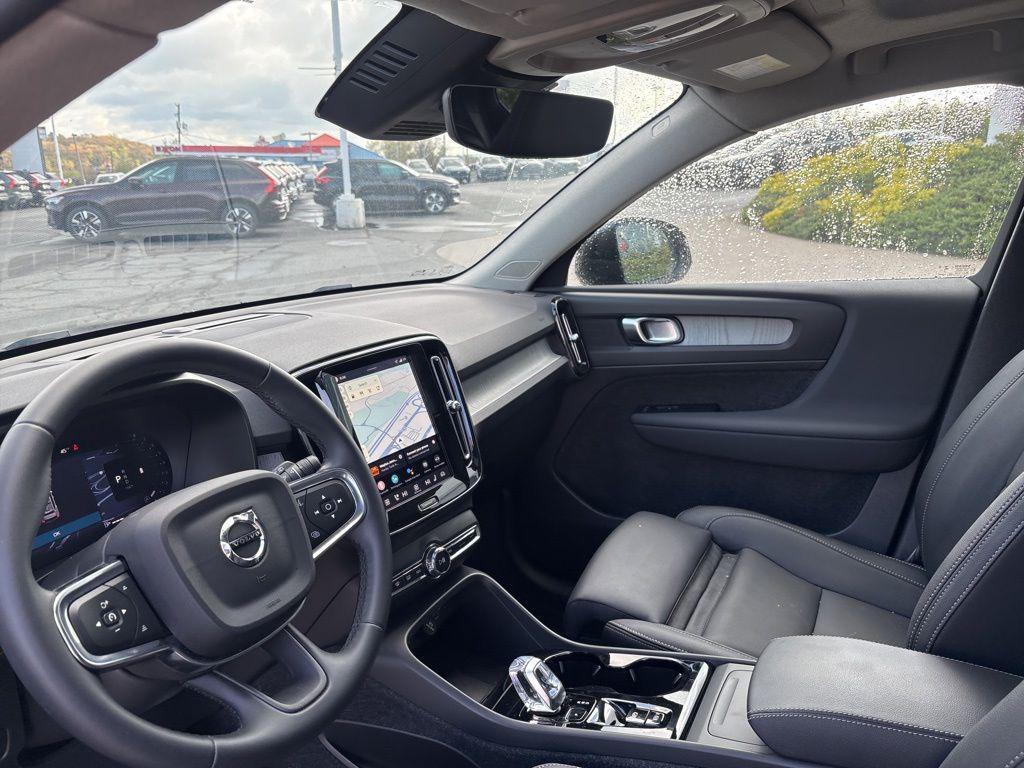 used 2026 Volvo XC40 car, priced at $43,995