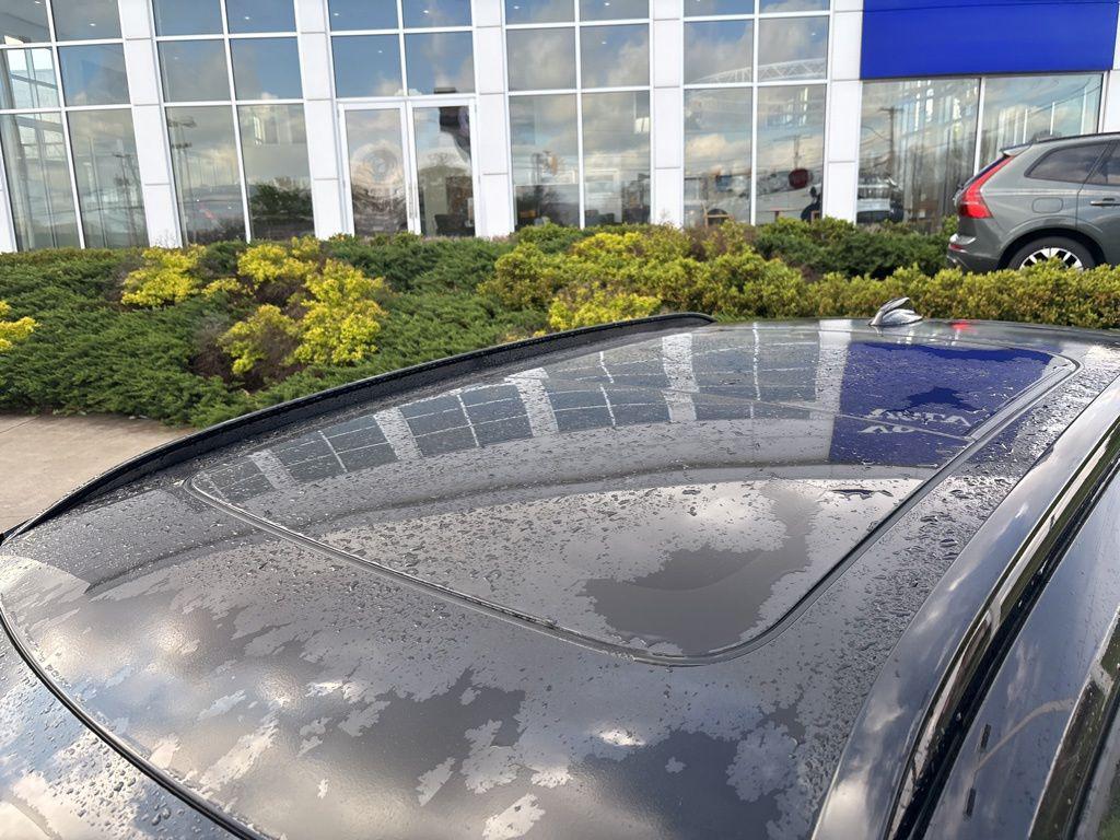 used 2026 Volvo XC40 car, priced at $43,995