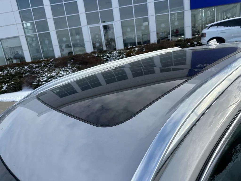 used 2023 Volvo XC90 car, priced at $34,989