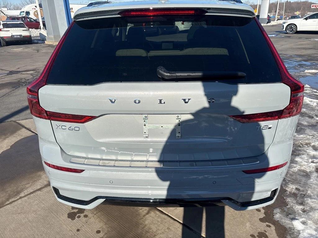 new 2026 Volvo XC60 Plug-In Hybrid car, priced at $75,235