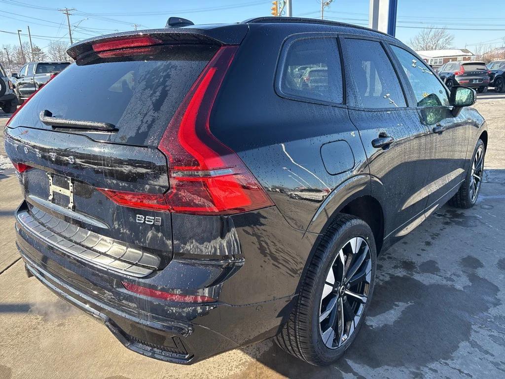 new 2026 Volvo XC60 car, priced at $58,105
