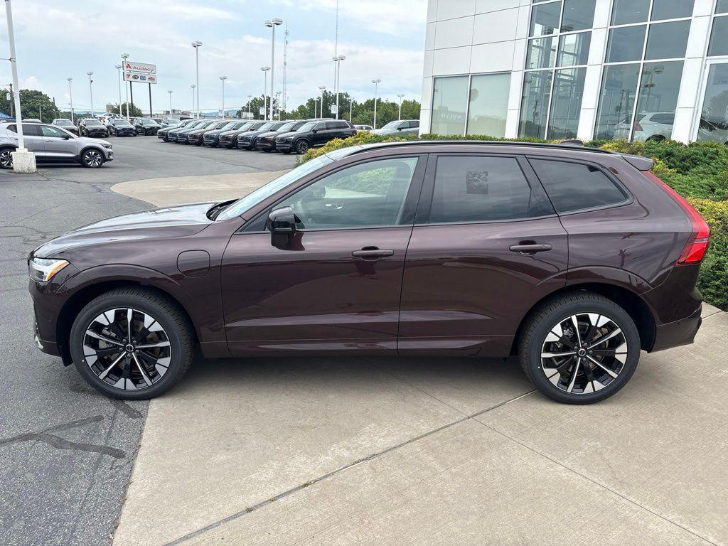 new 2026 Volvo XC60 Plug-In Hybrid car, priced at $69,570