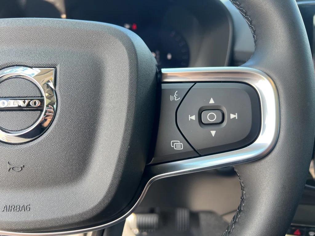 new 2026 Volvo XC40 car, priced at $50,150