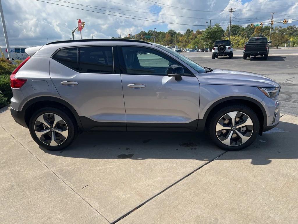 new 2026 Volvo XC40 car, priced at $50,150